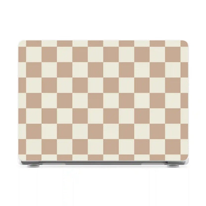 Fit Check | Neutral Checkerboard Laptop Shell