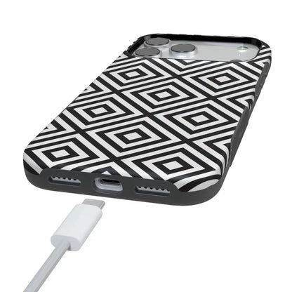 Diamonds | High Contrast Design Case