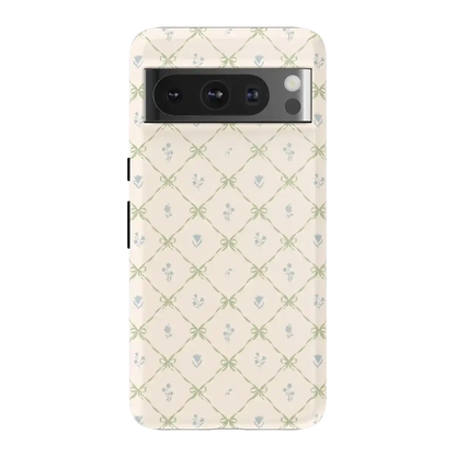 Petit Petals | Dainty Lattice Case