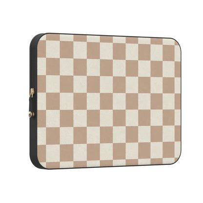Fit Check | Neutral Checkerboard Laptop Case