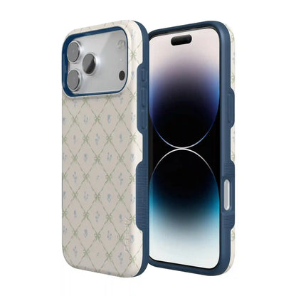 Petit Petals | Dainty Lattice Case