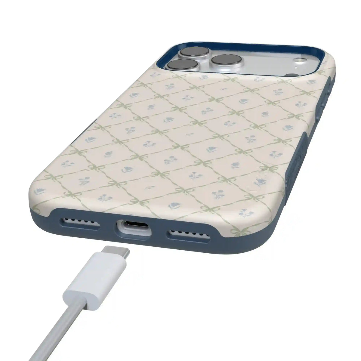 Petit Petals | Dainty Lattice Case