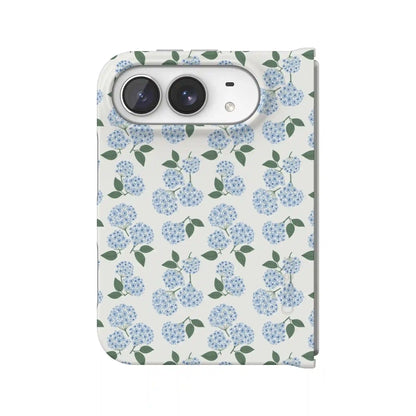 Nantucket Cottage | Blue Hydrangea Case