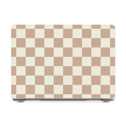 Fit Check | Neutral Checkerboard Laptop Shell